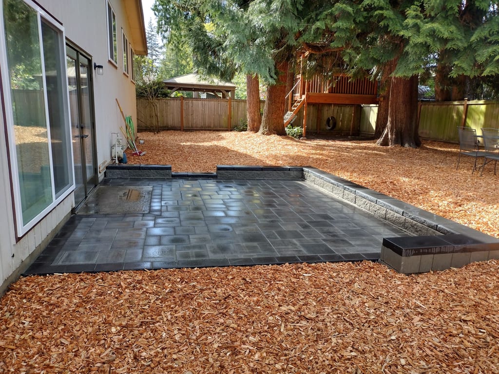 Stone & Brick Patios by Superlux Gardening & Landscaping